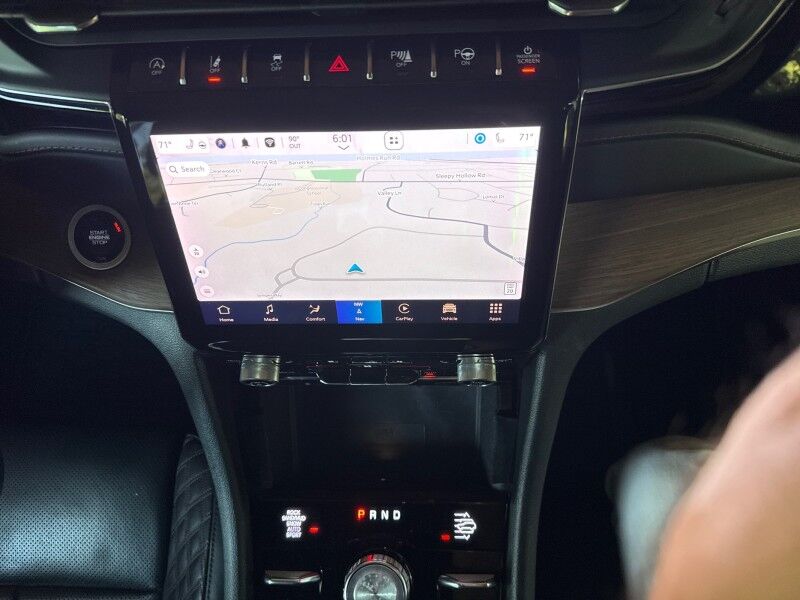 2022 Jeep Grand Cherokee Summit 4WD Arlington VA