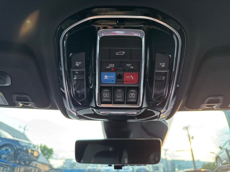 2022 Jeep Grand Cherokee Summit 4WD Arlington VA
