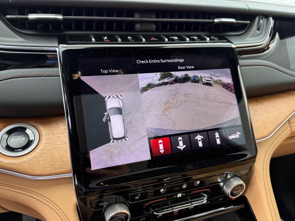 2022 Jeep Grand Cherokee Summit Crestwood KY