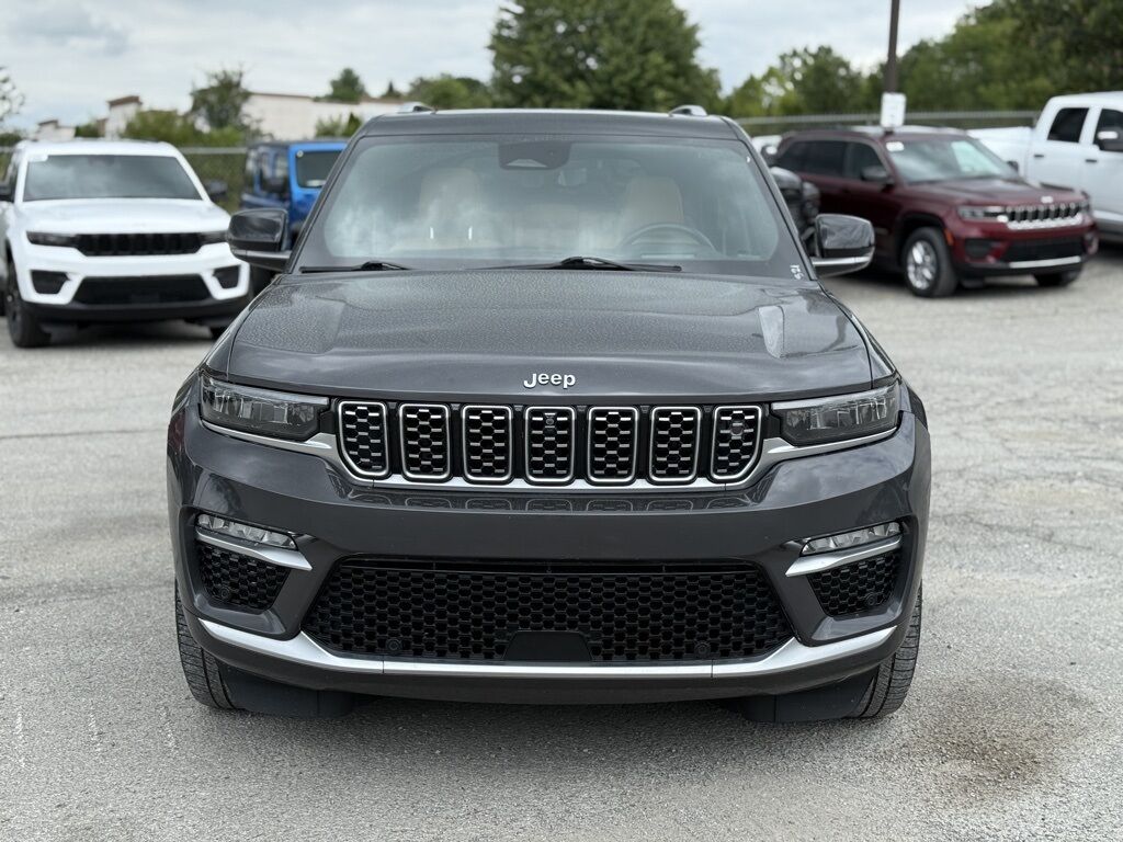 2022 Jeep Grand Cherokee Summit Crestwood KY