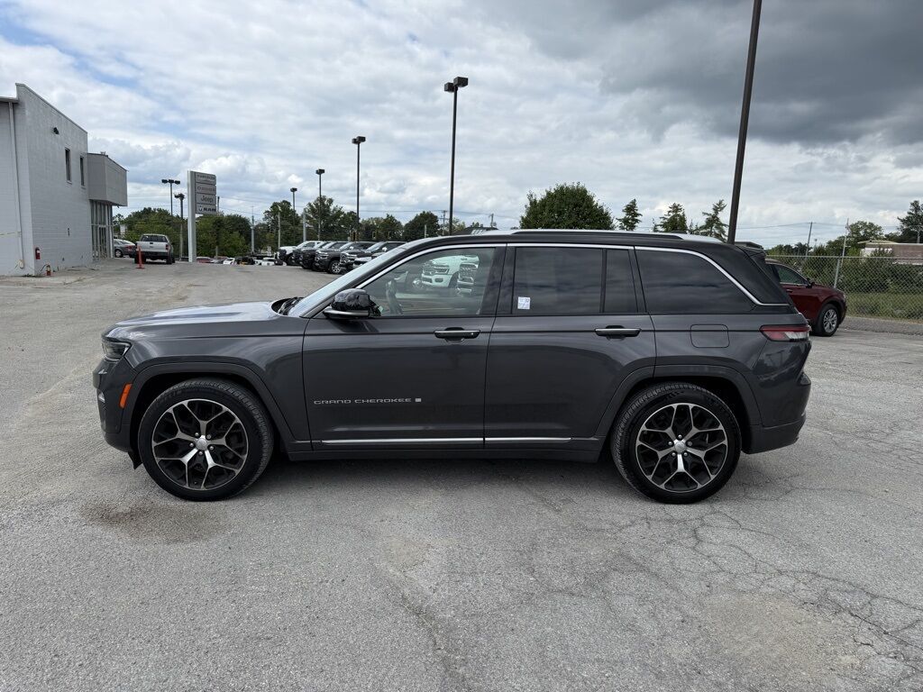 2022 Jeep Grand Cherokee Summit Crestwood KY