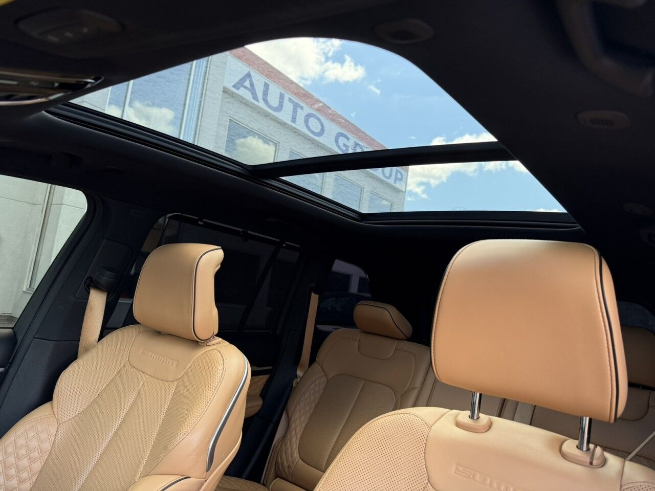 2022 Jeep Grand Cherokee Summit Fitchburg MA