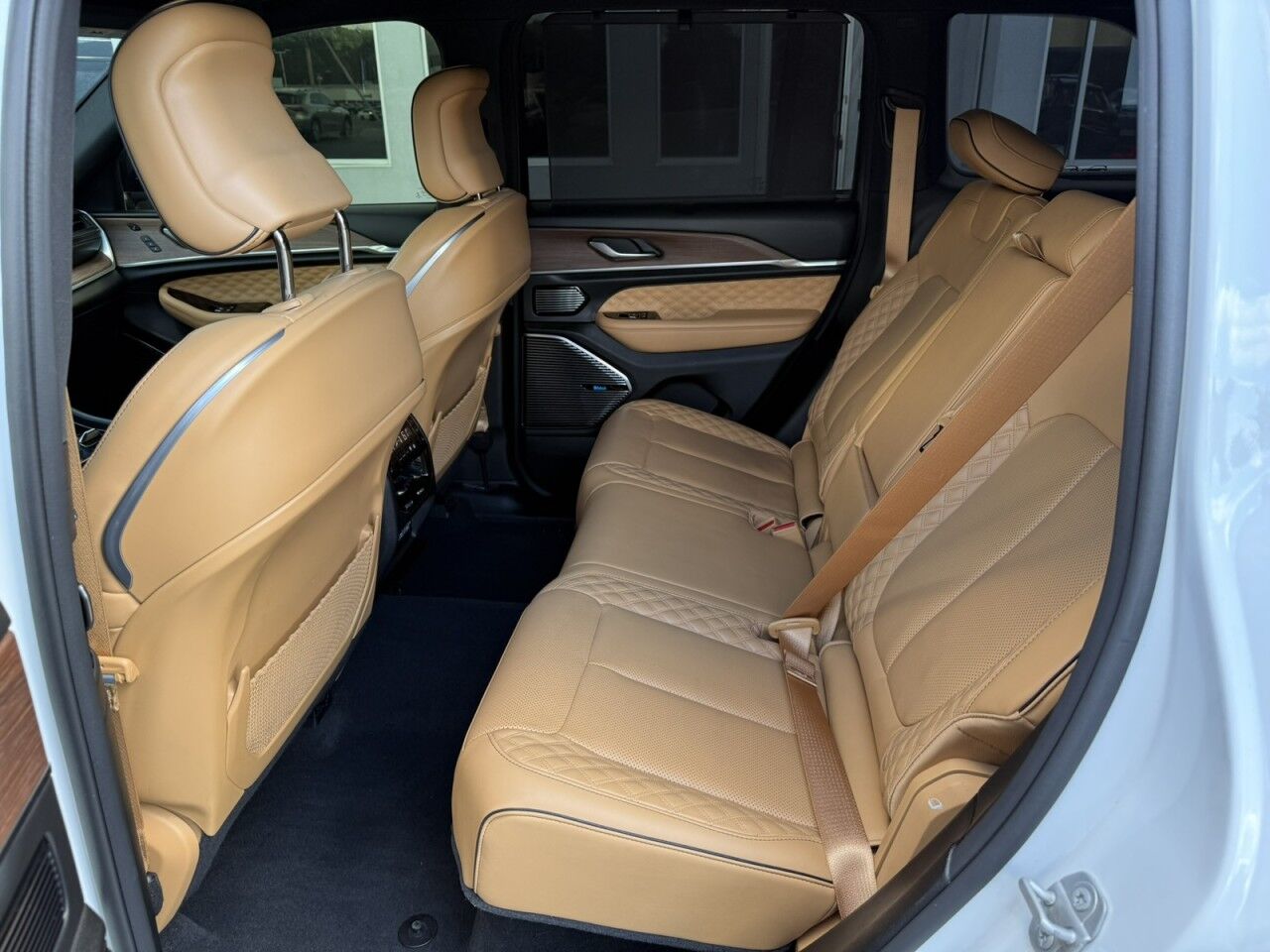 2022 Jeep Grand Cherokee Summit Fitchburg MA