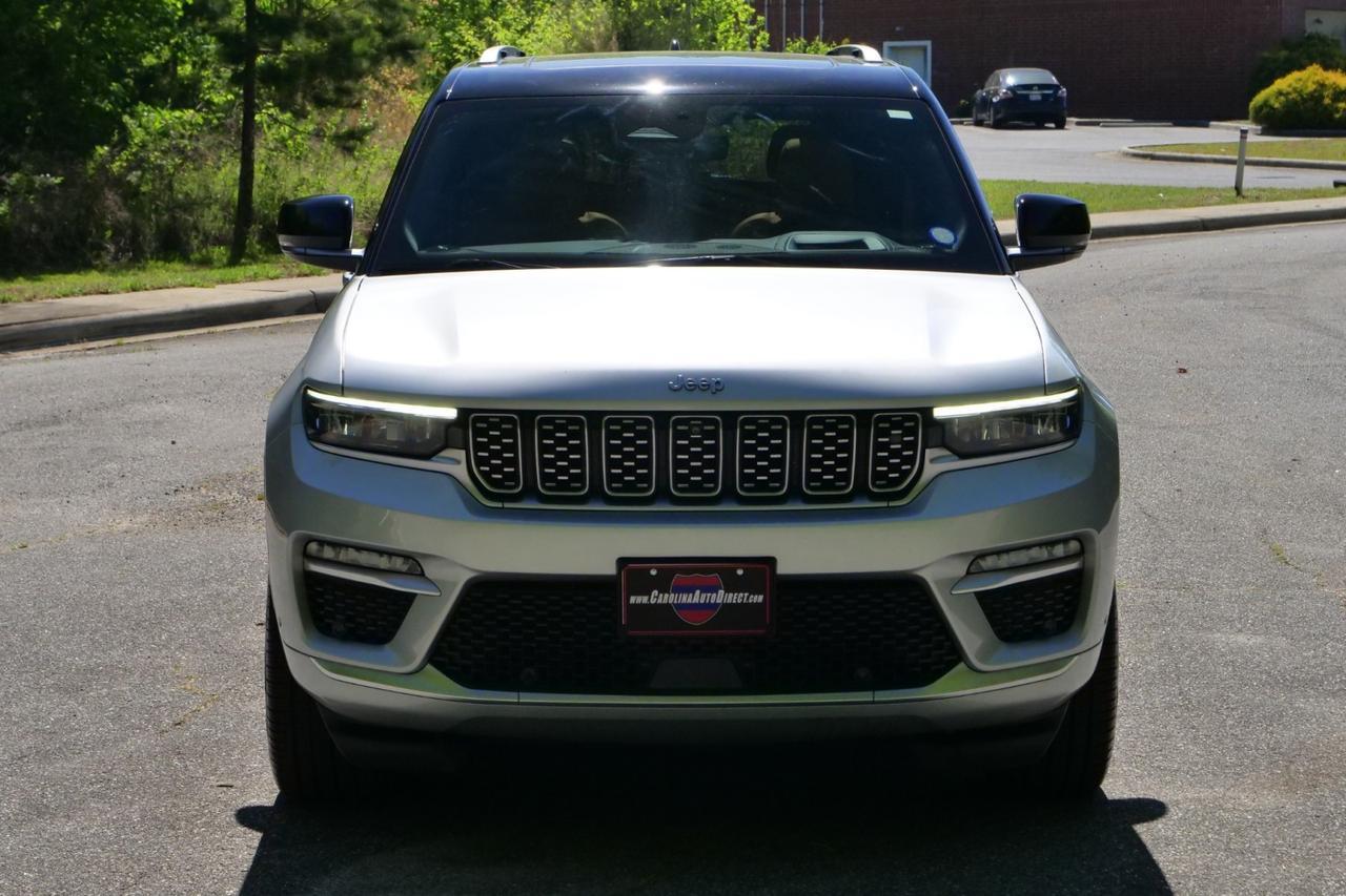 2022 Jeep Grand Cherokee Summit Reserve 4WD / ProTech Group / 5.7L V8! High Point NC