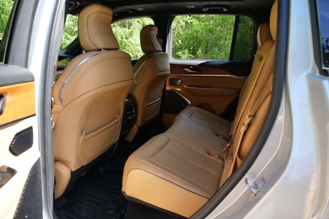 2022 Jeep Grand Cherokee Summit Reserve 4WD / ProTech Group / 5.7L V8! High Point NC
