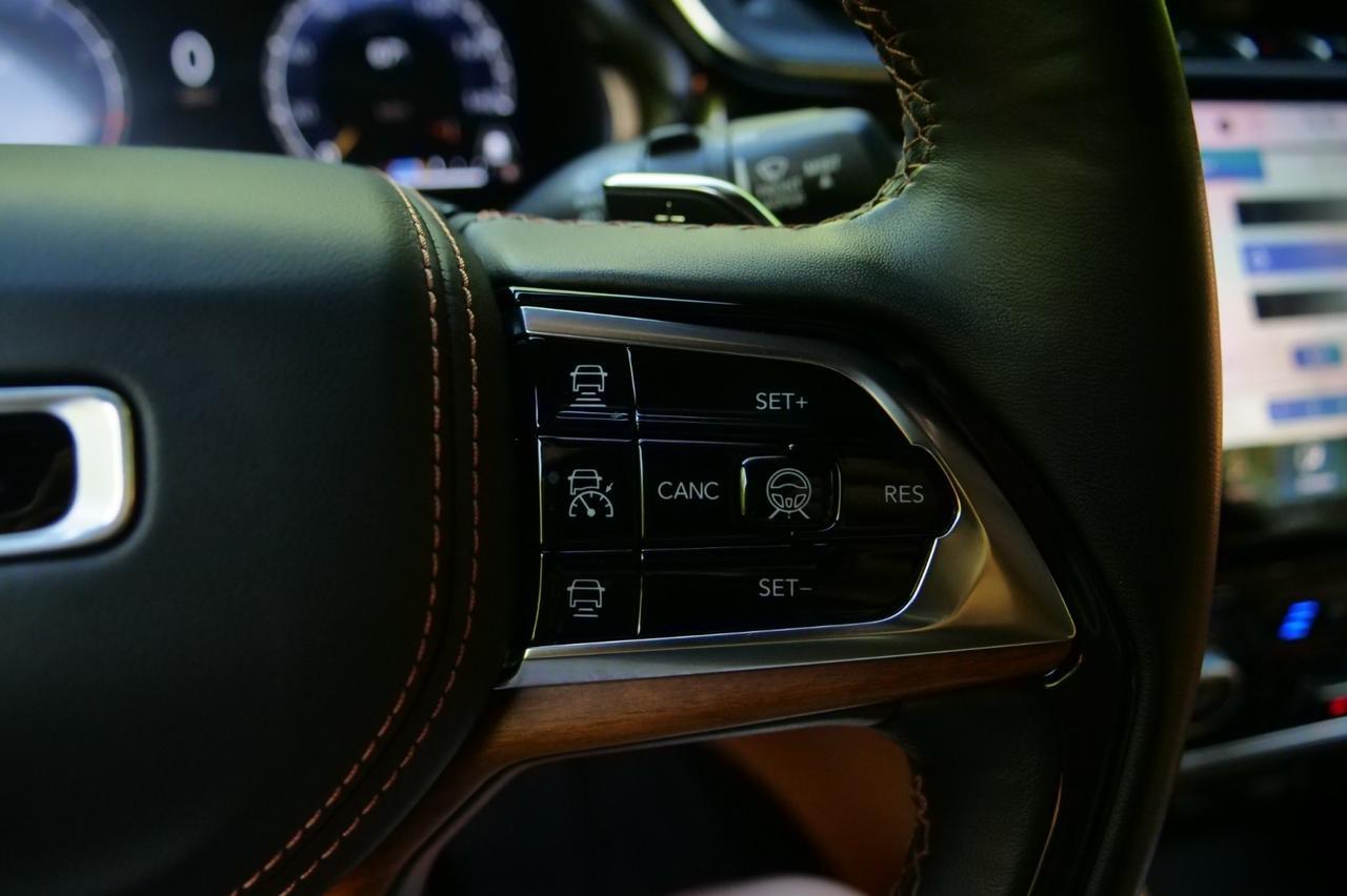 2022 Jeep Grand Cherokee Summit Reserve 4WD / ProTech Group / 5.7L V8! Lincolnton NC