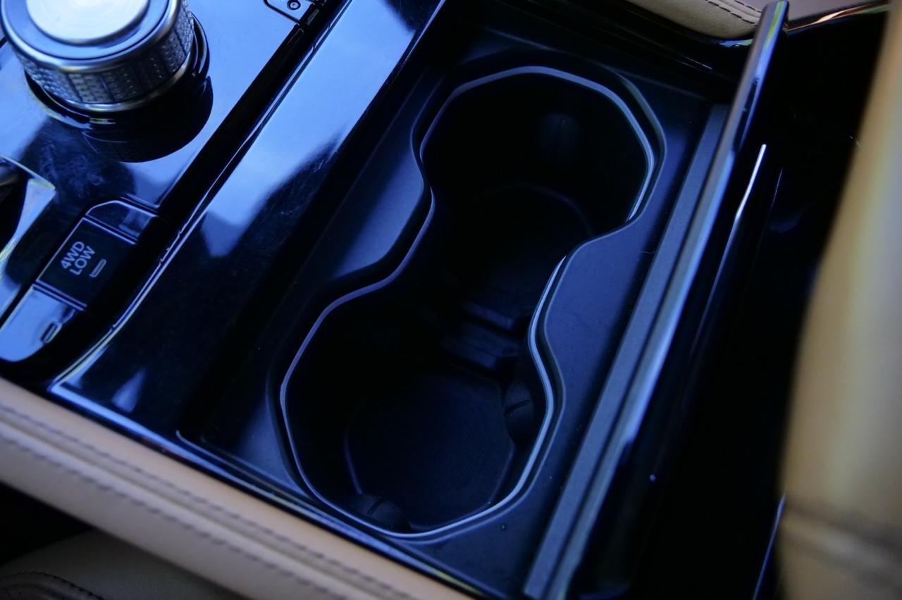 2022 Jeep Grand Cherokee Summit Reserve 4WD / ProTech Group / 5.7L V8! Lincolnton NC