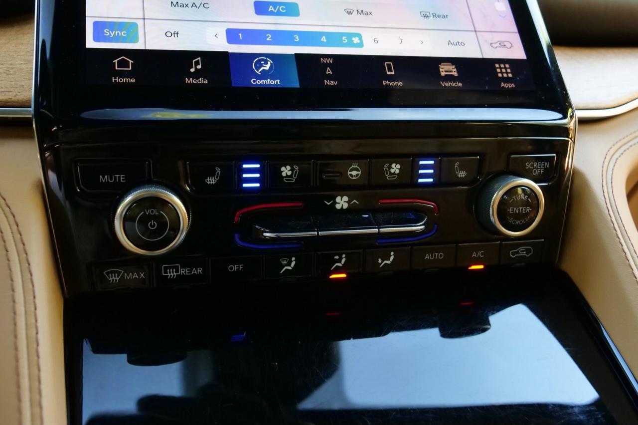 2022 Jeep Grand Cherokee Summit Reserve 4WD / ProTech Group / 5.7L V8! Lincolnton NC