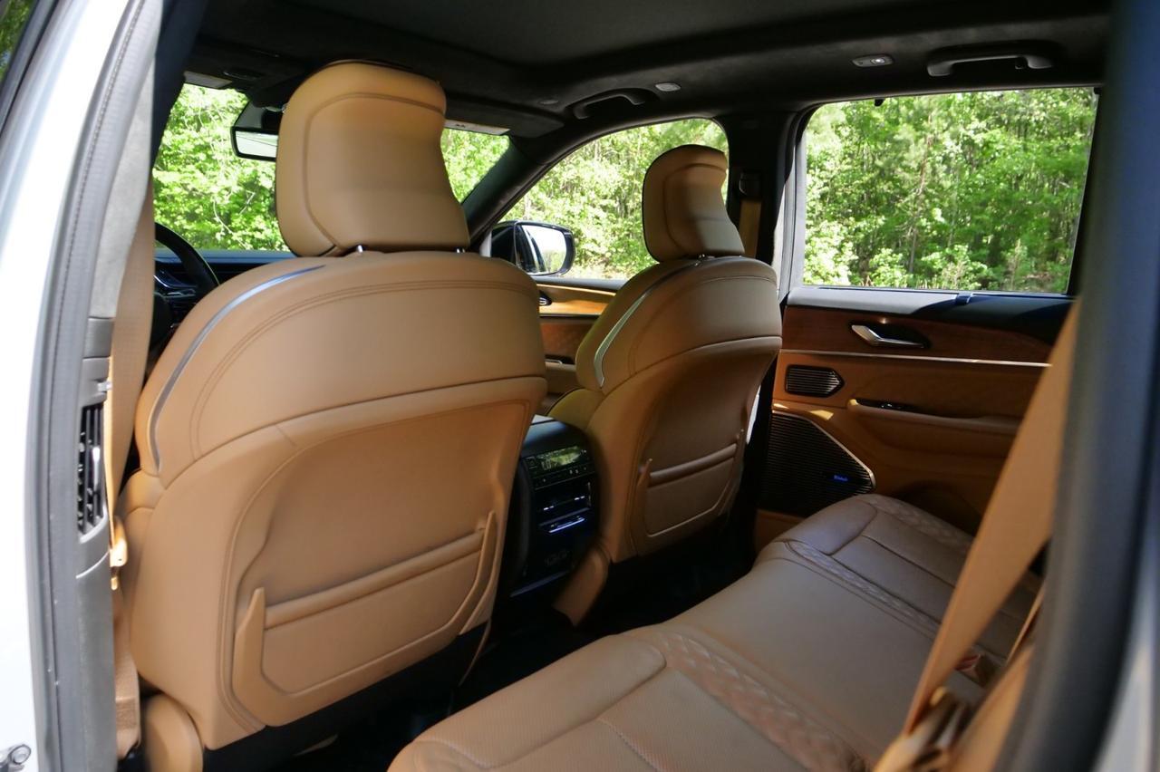 2022 Jeep Grand Cherokee Summit Reserve 4WD / ProTech Group / 5.7L V8! Lincolnton NC