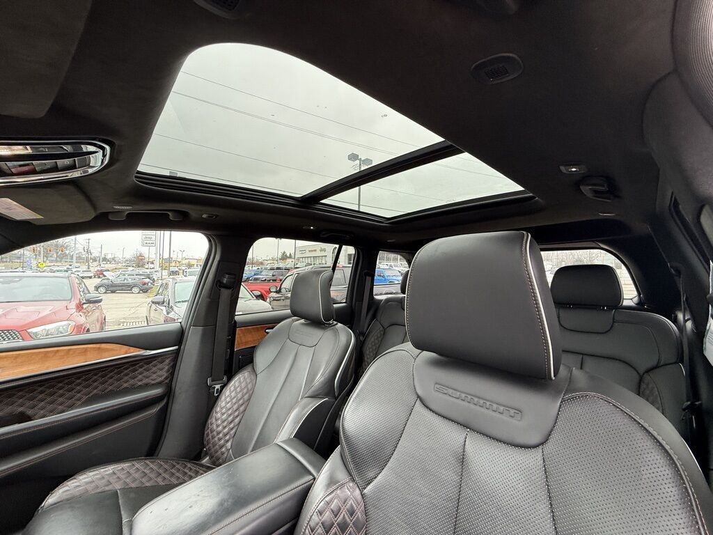 2022 Jeep Grand Cherokee Summit Reserve 4xe Crestwood KY