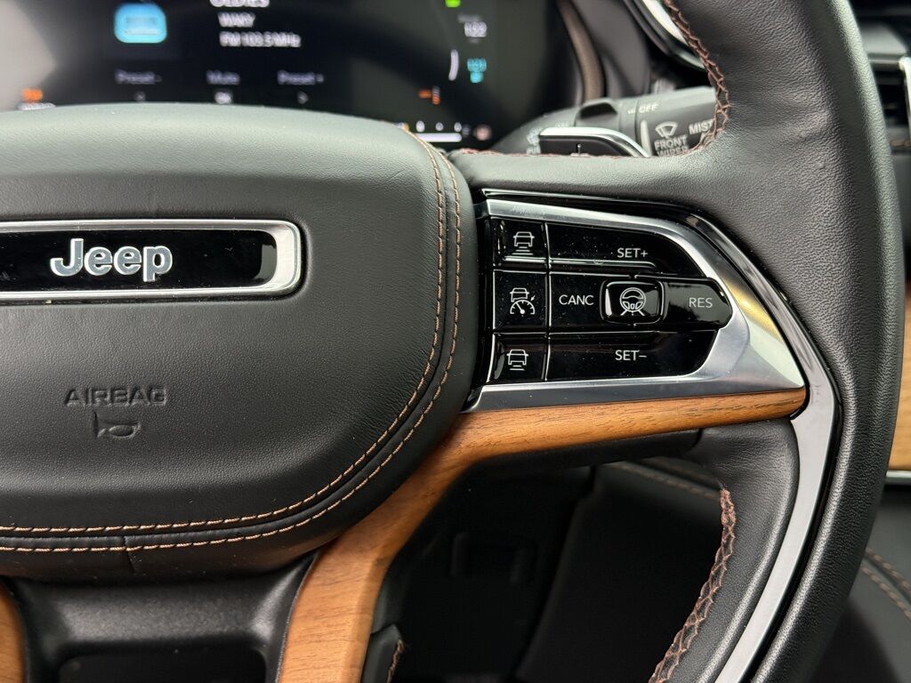 2022 Jeep Grand Cherokee Summit Reserve 4xe Crestwood KY