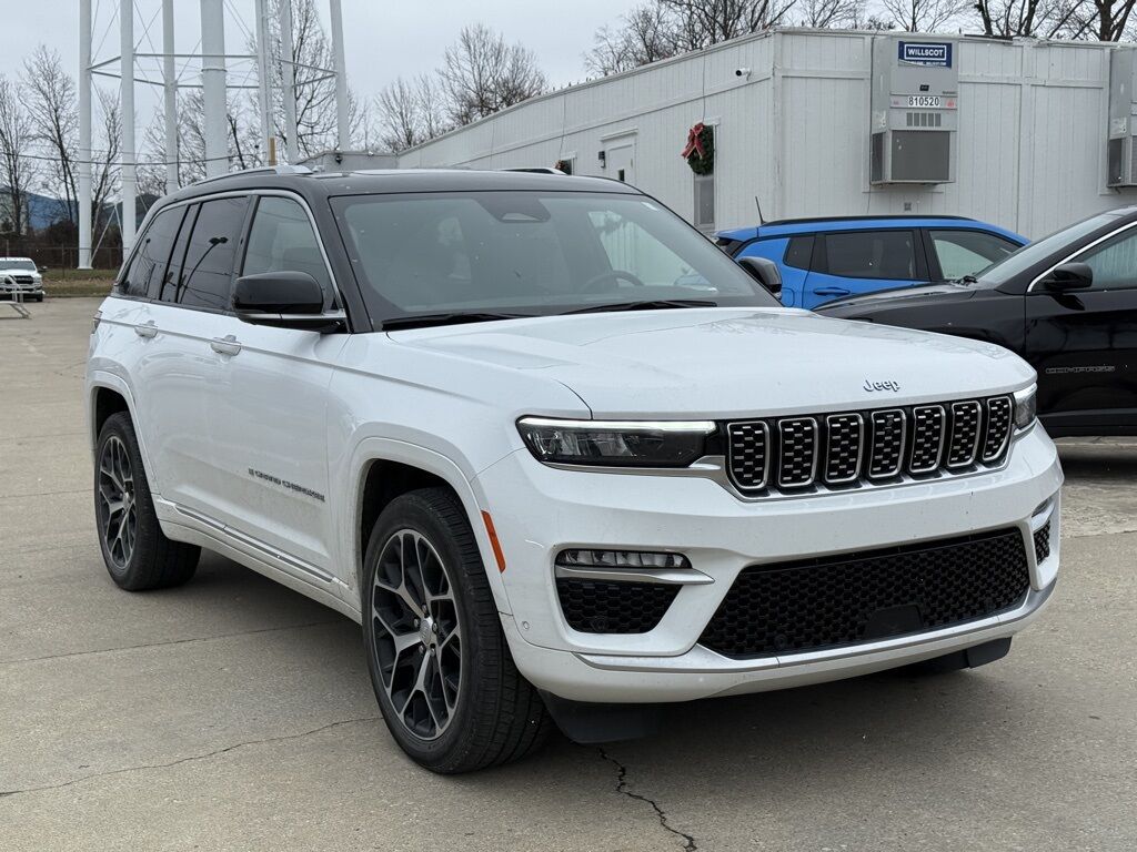 2022 Jeep Grand Cherokee Summit Reserve 4xe Crestwood KY