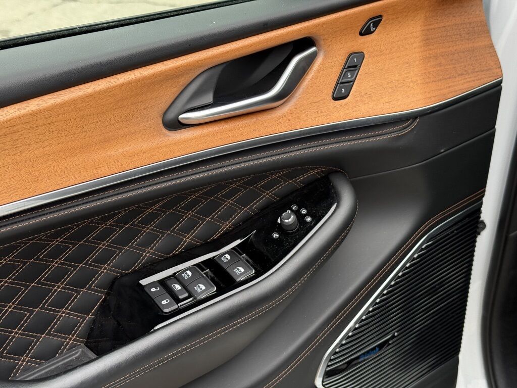 2022 Jeep Grand Cherokee Summit Reserve 4xe Crestwood KY