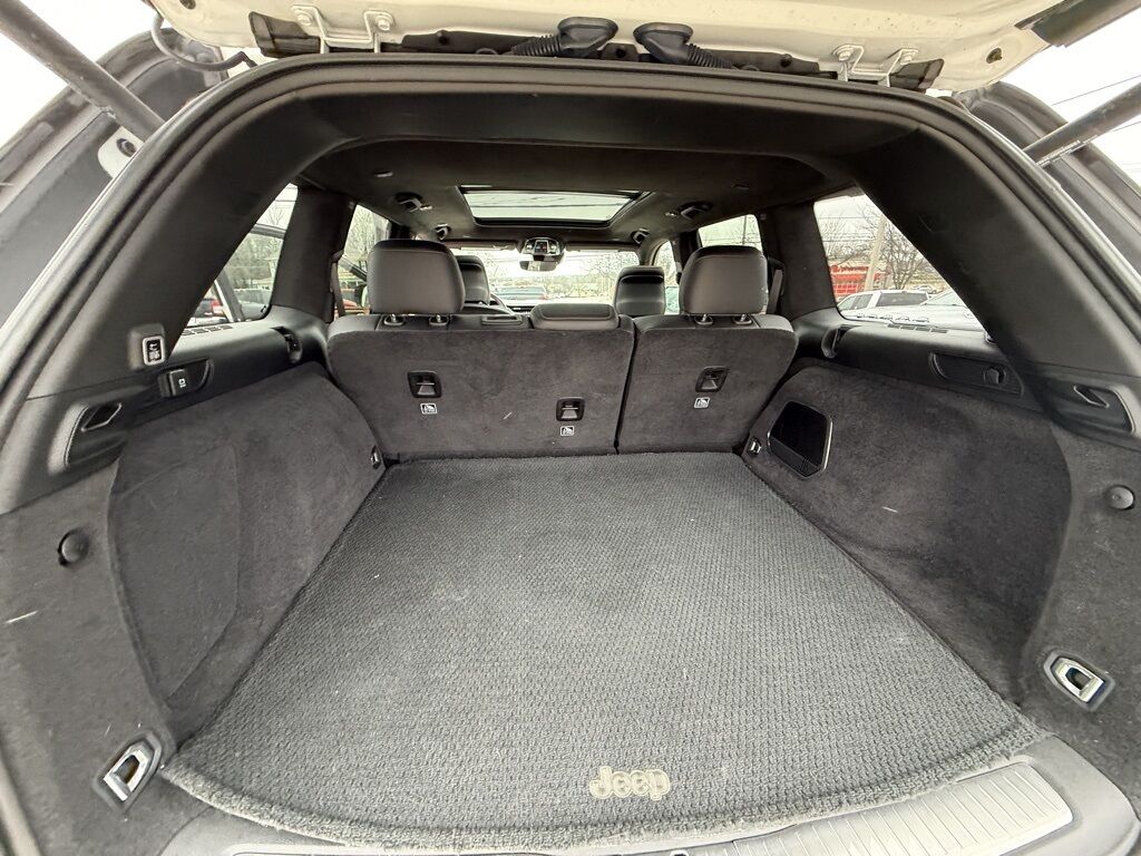 2022 Jeep Grand Cherokee Summit Reserve 4xe Crestwood KY