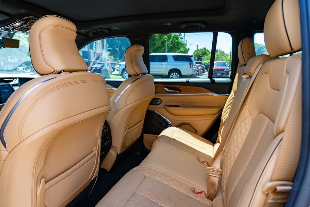 2022 Jeep Grand Cherokee Summit Reserve 4xe Beaverton OR