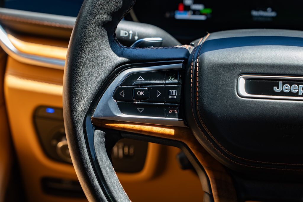 2022 Jeep Grand Cherokee Summit Reserve 4xe Beaverton OR