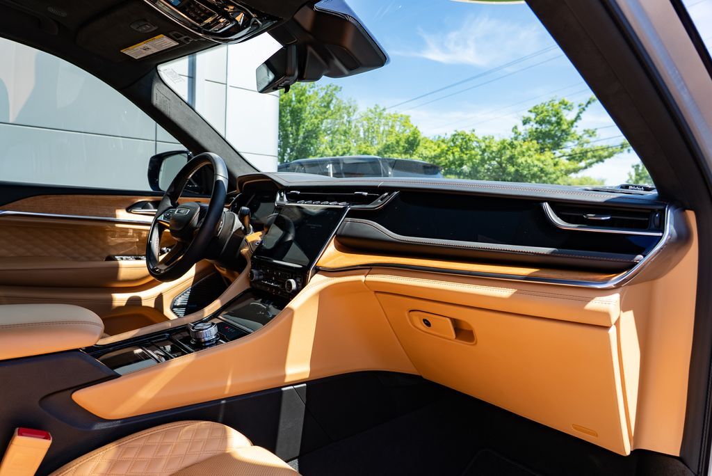 2022 Jeep Grand Cherokee Summit Reserve 4xe Beaverton OR