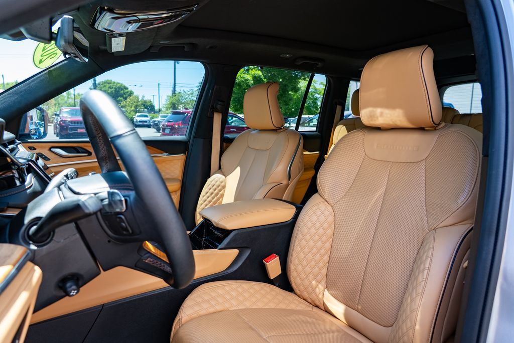 2022 Jeep Grand Cherokee Summit Reserve 4xe Beaverton OR