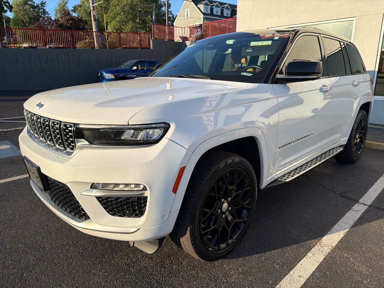 2022 Jeep Grand Cherokee Summit Reserve Fitchburg MA