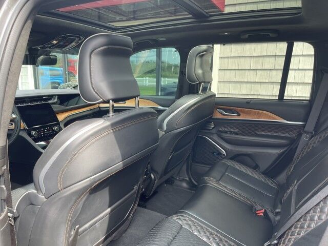2022 Jeep Grand Cherokee Summit Reserve HEMI Marshfield MA
