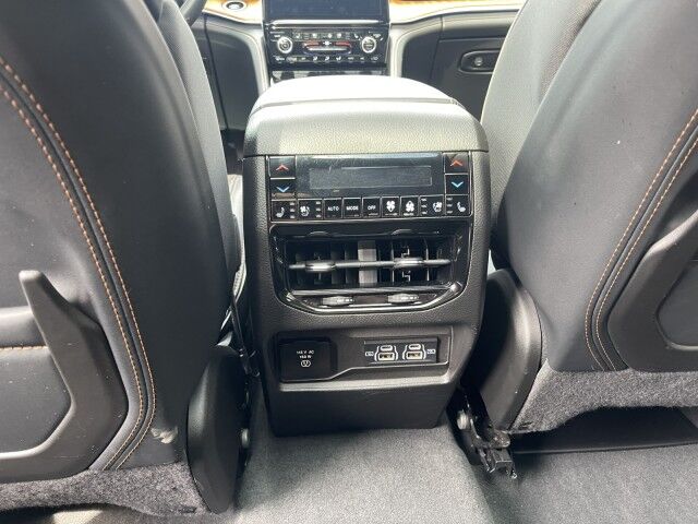 2022 Jeep Grand Cherokee Summit Reserve HEMI Marshfield MA