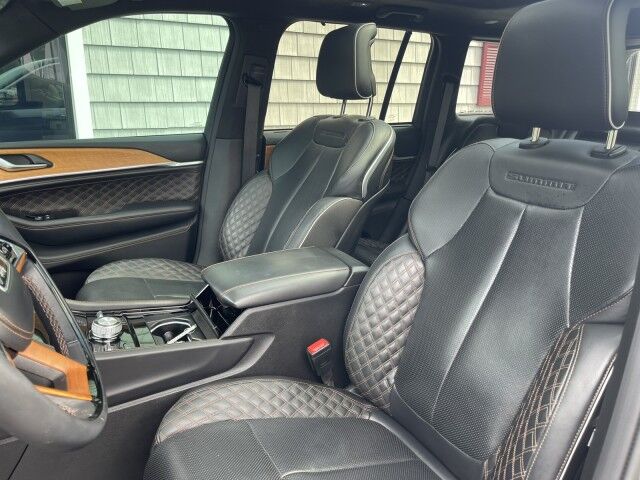 2022 Jeep Grand Cherokee Summit Reserve HEMI Marshfield MA