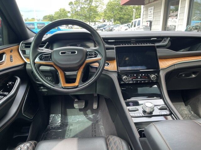 2022 Jeep Grand Cherokee Summit Reserve HEMI Marshfield MA