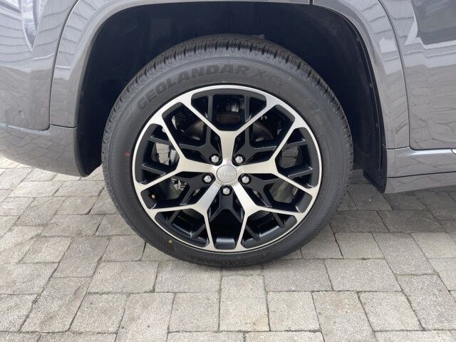 2022 Jeep Grand Cherokee Summit Reserve HEMI Marshfield MA
