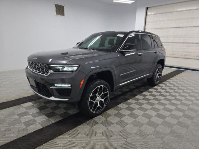 2022 Jeep Grand Cherokee Summit Reserve