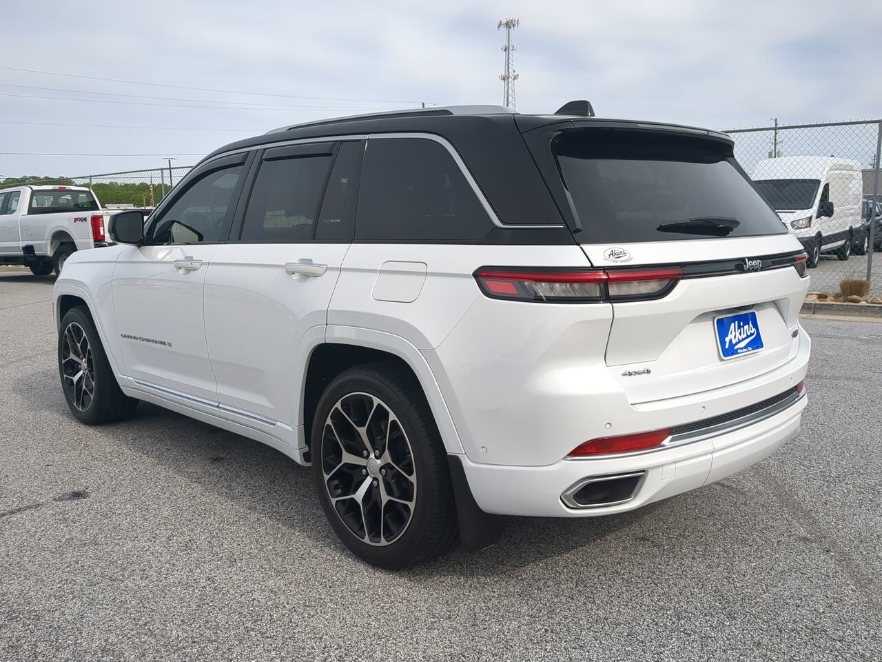 2022 Jeep Grand Cherokee Summit Reserve Winder GA