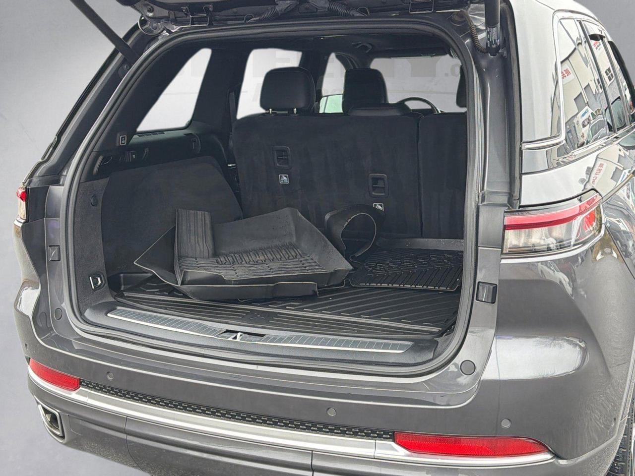 2022 Jeep Grand Cherokee Summit Reserve Hagerstown MD