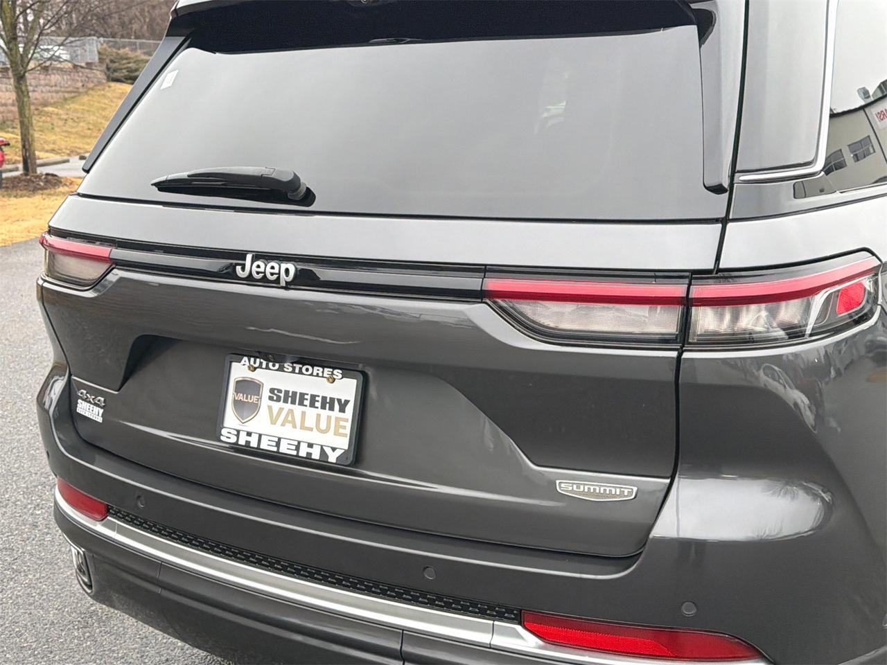 2022 Jeep Grand Cherokee Summit Hagerstown MD