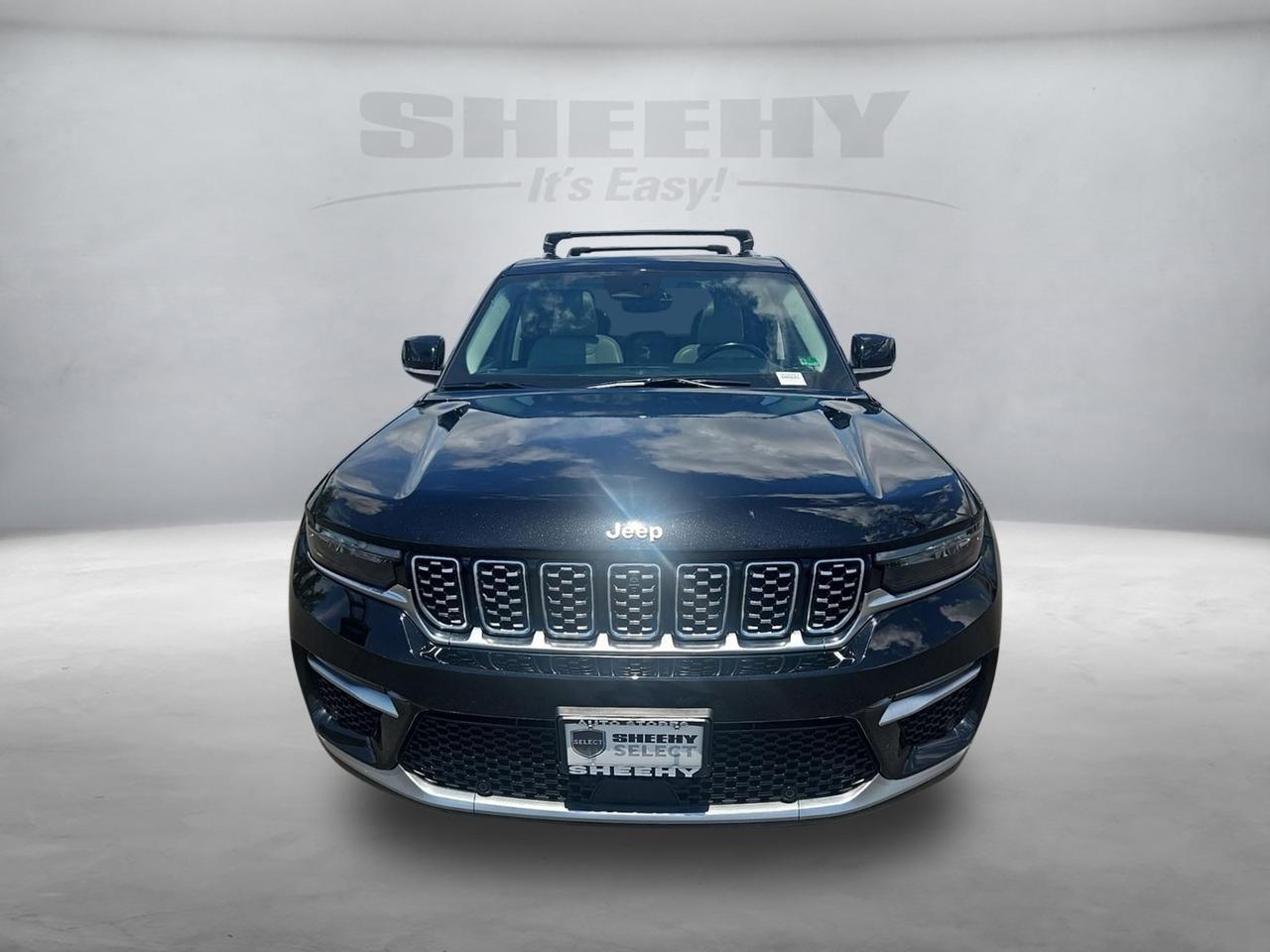 2022 Jeep Grand Cherokee Summit Fredericksburg VA