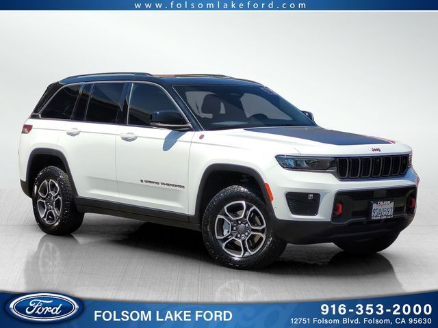 2022 Jeep Grand Cherokee Trailhawk