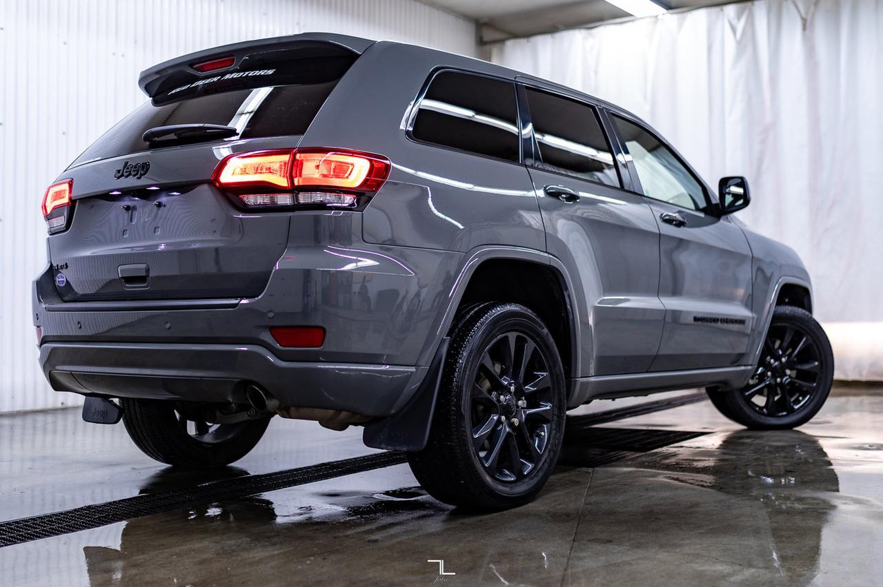 2022 Jeep Grand Cherokee WK 4x4 Altitude Leather Nav BCam Red Deer AB