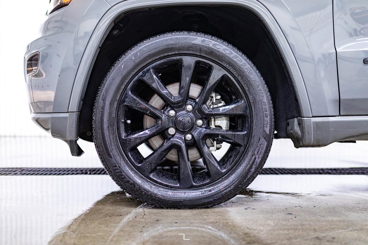 2022 Jeep Grand Cherokee WK 4x4 Altitude Leather Nav BCam Red Deer AB