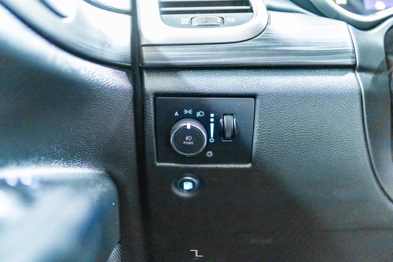 2022 Jeep Grand Cherokee WK 4x4 Altitude Leather Nav BCam Red Deer AB