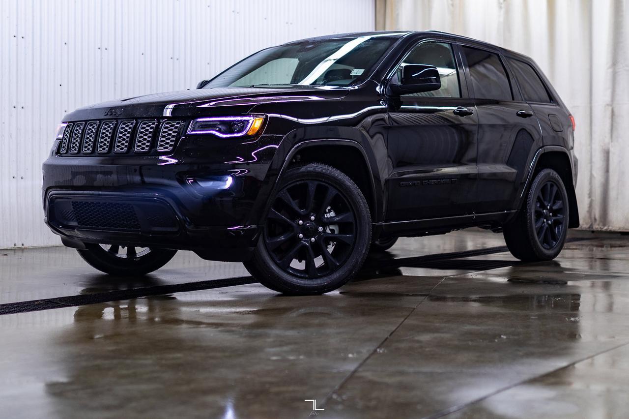 2022 Jeep Grand Cherokee WK 4x4 Altitude Leather Roof Nav Red Deer AB