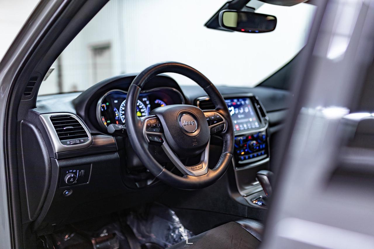 2022 Jeep Grand Cherokee WK 4x4 Altitude Leather Roof Nav Red Deer AB