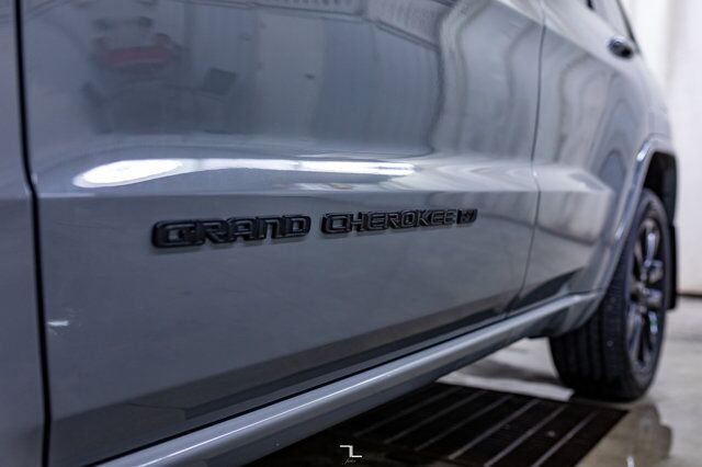 2022 Jeep Grand Cherokee WK 4x4 Altitude Leather Roof Nav Red Deer AB