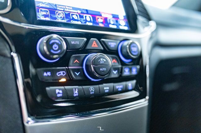 2022 Jeep Grand Cherokee WK 4x4 Altitude Leather Roof Nav Red Deer AB