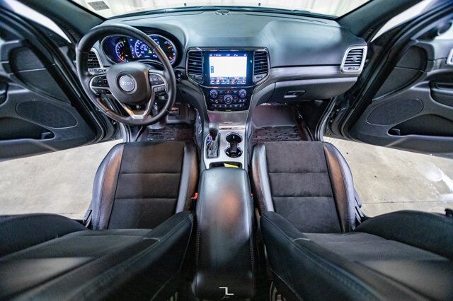 2022 Jeep Grand Cherokee WK 4x4 Altitude Leather Roof Nav Red Deer AB