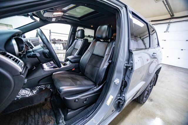 2022 Jeep Grand Cherokee WK 4x4 Altitude Leather Roof Nav Red Deer AB