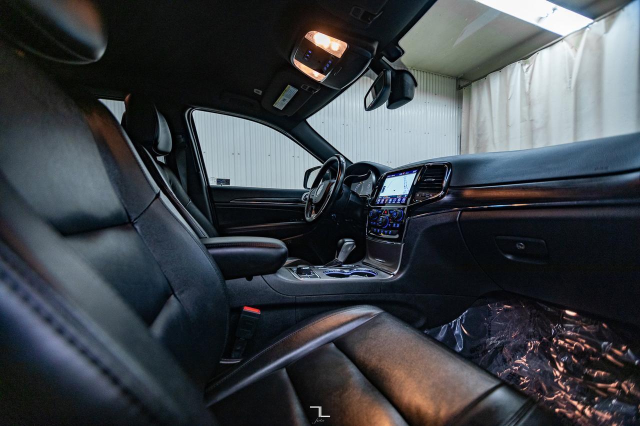 2022 Jeep Grand Cherokee WK 4x4 Limited Leather Nav BCam Red Deer AB