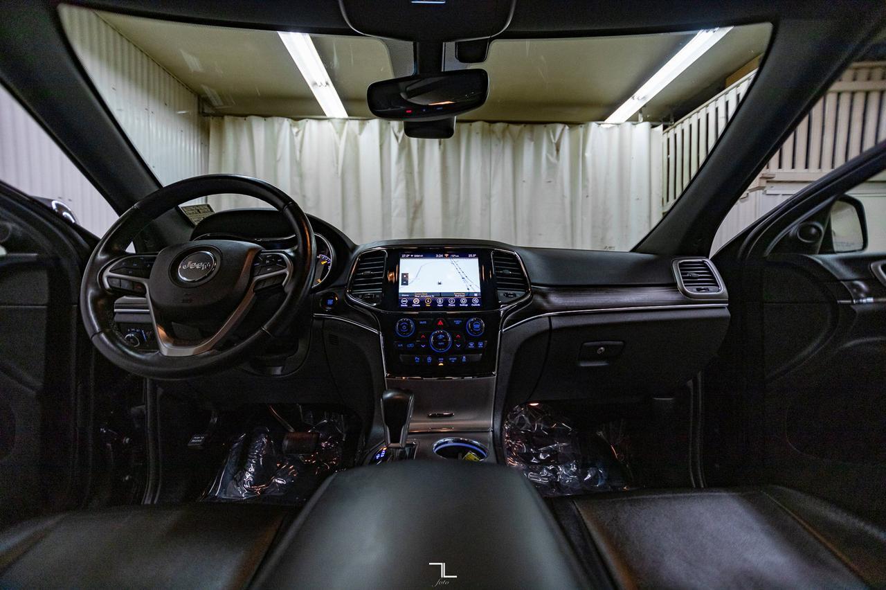 2022 Jeep Grand Cherokee WK 4x4 Limited Leather Nav BCam Red Deer AB