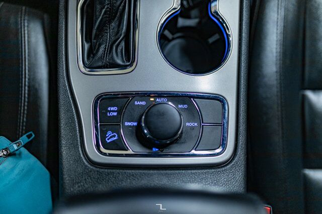 2022 Jeep Grand Cherokee WK 4x4 Limited Leather Nav BCam Red Deer AB