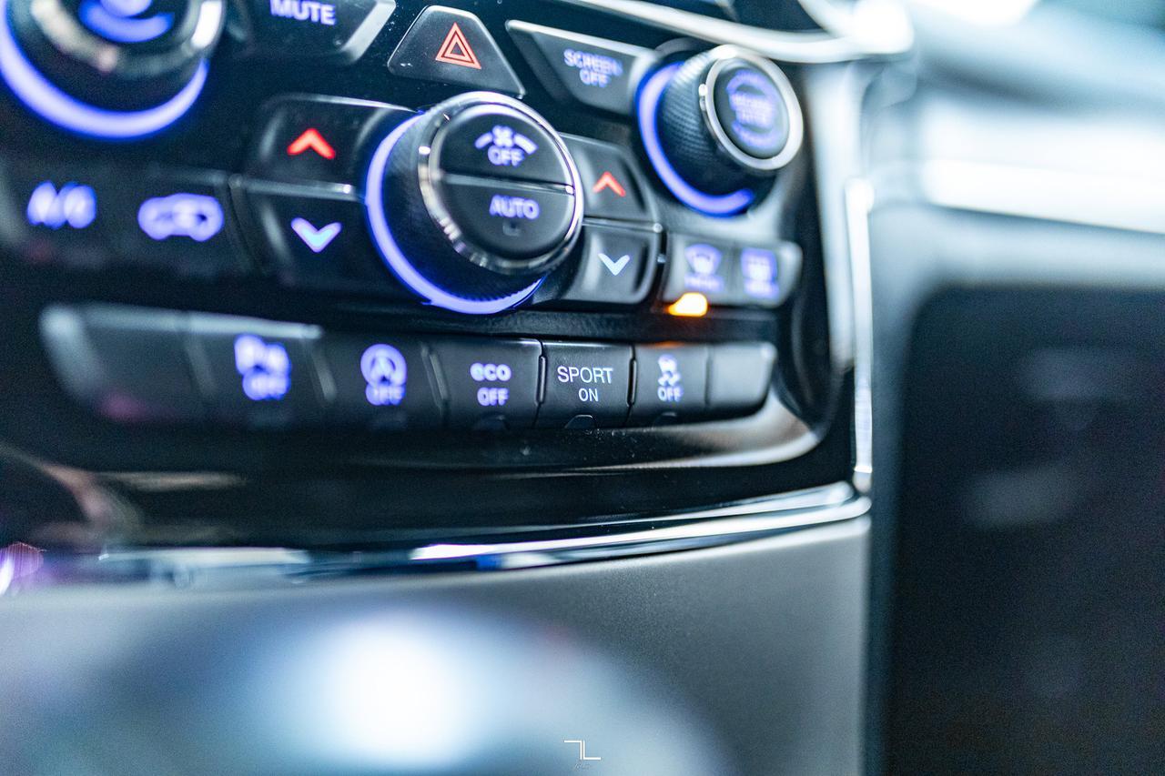 2022 Jeep Grand Cherokee WK 4x4 Limited Leather Nav BCam Red Deer AB