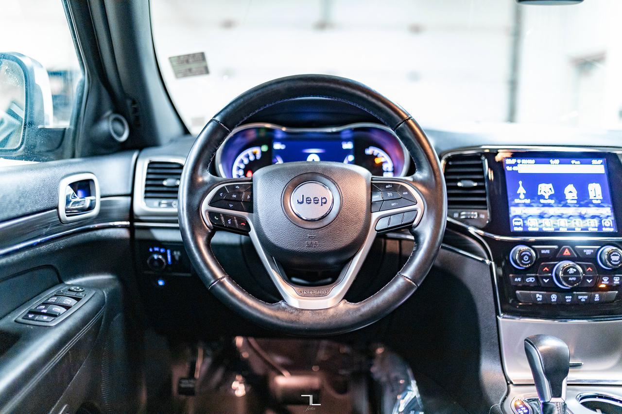 2022 Jeep Grand Cherokee WK 4x4 Limited Leather Nav BCam Red Deer AB