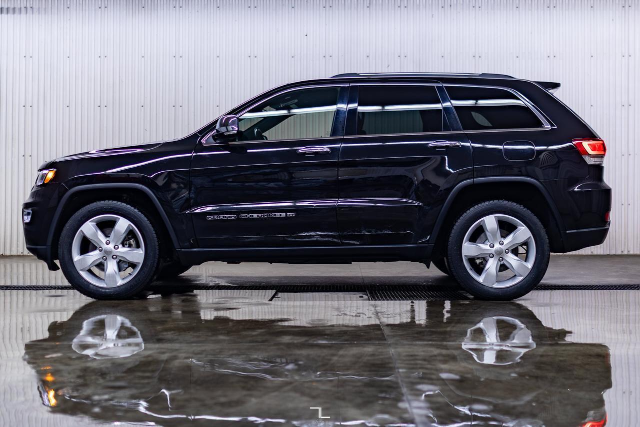 2022 Jeep Grand Cherokee WK 4x4 Limited Leather Nav BCam Red Deer AB