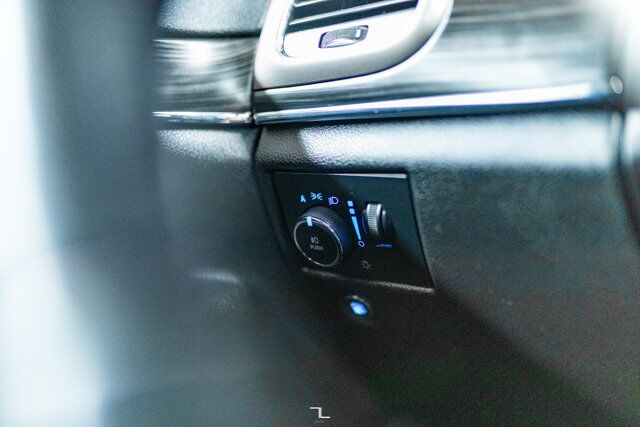 2022 Jeep Grand Cherokee WK 4x4 Limited Leather Roof Nav BCam Red Deer AB